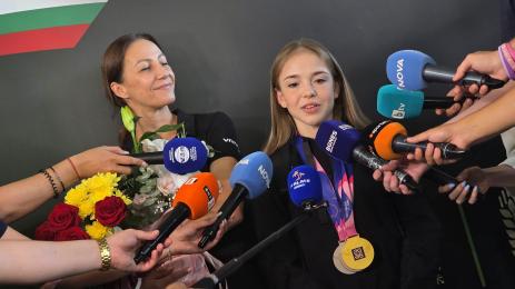 СПОРТ ХУДОЖЕСТВЕНА ГИМНАСТИКА СТИЛИЯНА НИКОЛОВА