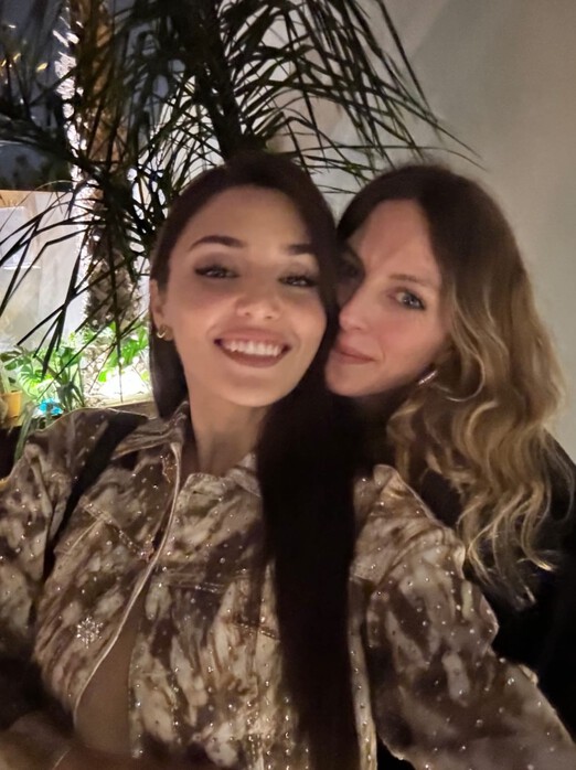 Ханде Ерчел и Биге Йонал