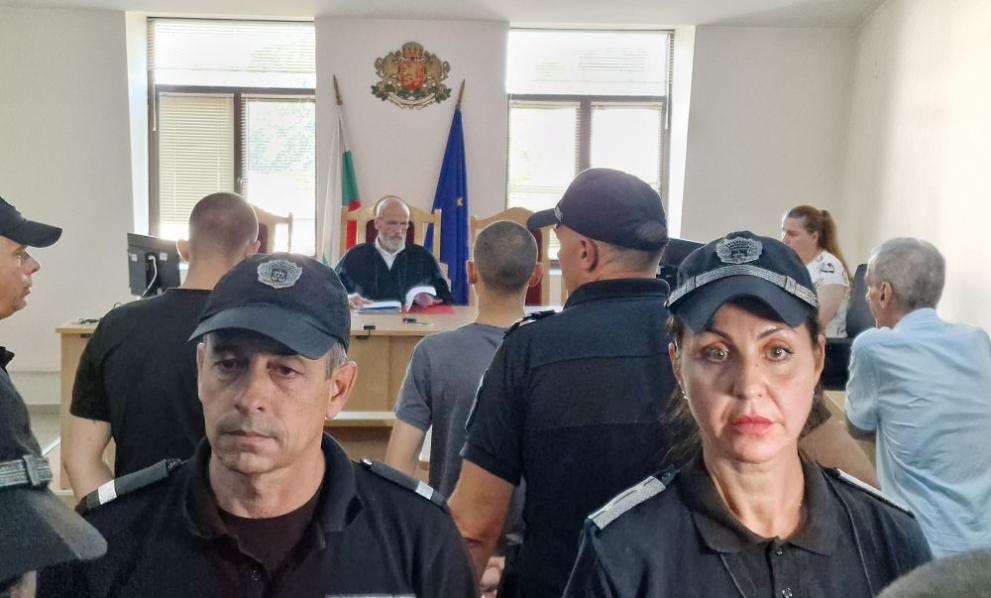 Теодор Велев пред съда в Пловдив