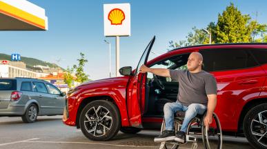 Платена публикация: Shell стартира „Достъпната спирка“ – инициатива за по-приобщаващо обслужване