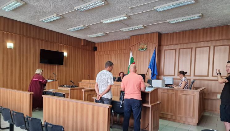Лальо Бичев - €3000 гаранция за отровителя на 8 лешояда!