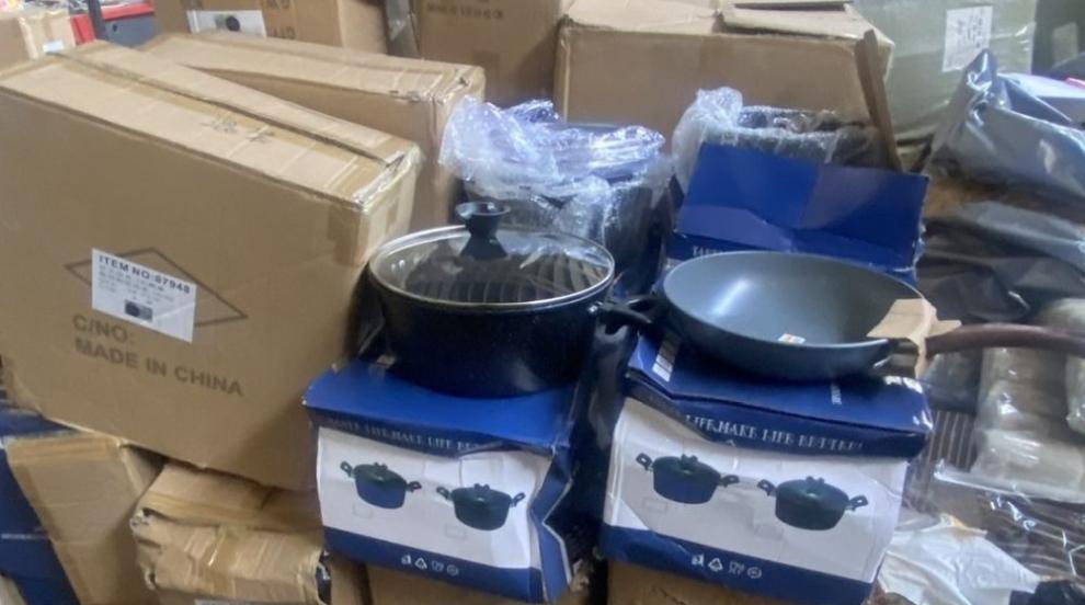 Задържаха 5500 контрабандни и „маркови“ стоки от Китай на митницата във Варна