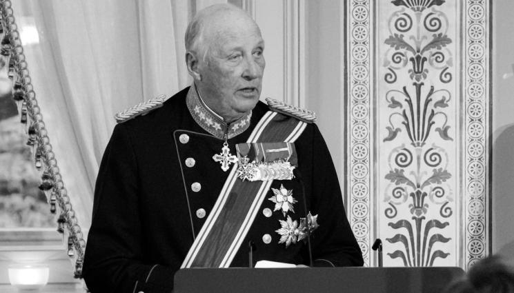 Норвежкият крал Харалд - Норвежкият крал е в изключително тежко състояние