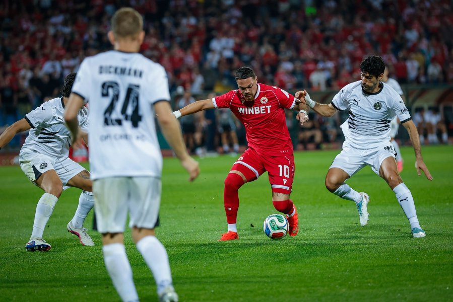 CSKA ЦСКА ОФИ Крит1
