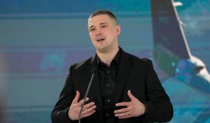 Михайло Федоров започна работа за военните в Италия