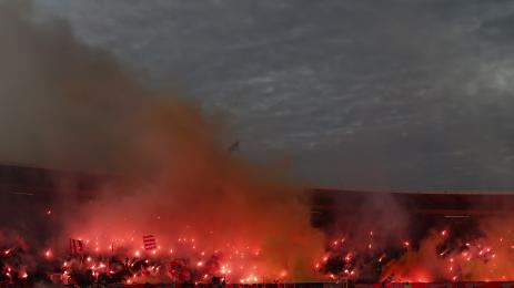 Цървена звезда фенове