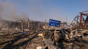 Разрушения в украинското село Мила