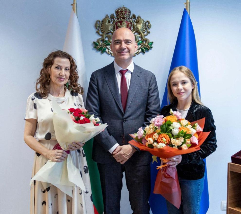 Стилияна Николова