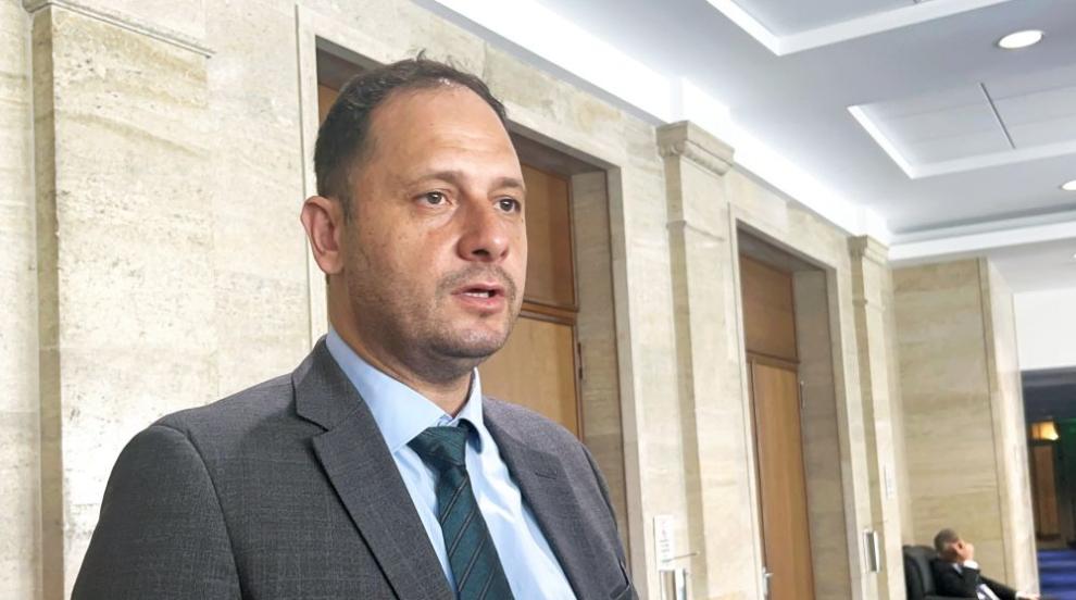 „Лично мнение, не отношение към синдикатите“: Витанов сравни Пламен Димитров с Джими Хофа