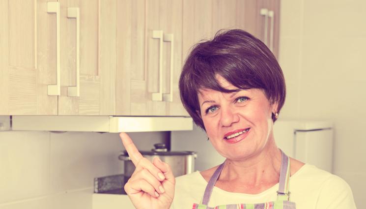 кухненски шкафове - Практични съвети: Как да лъснем до блясък кухненските шкафове!