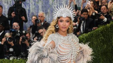 Beyonce пусна специално издание на „B’Day“ на рождения си ден