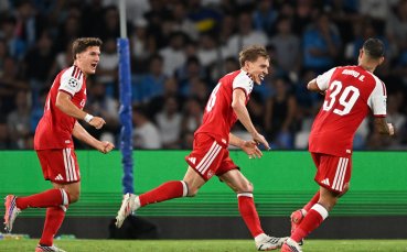 Арсенал постигна труден, но ценен успех над Наполи