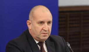 Радев: Трябва час по-скоро да градим скоростни пътища