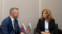 Президентът Йотова разговаря със словашкия си колега Петер Пелегрини
