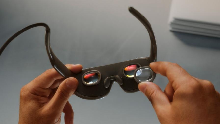 Meta показа най-малките си VR очила: Кино, което тежи едва 100 грама