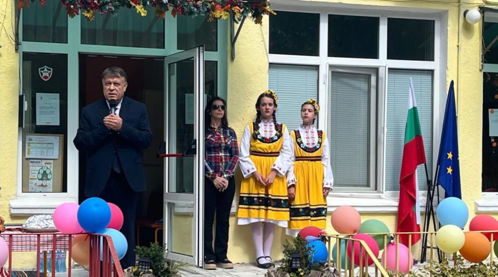 Вълчев: Приоритет е да продължим да строим и разширяваме детски градини и училища