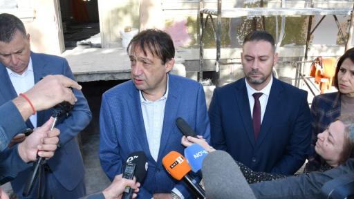 <p>Шишков: Започна аварийна подмяна на мантинелите</p>