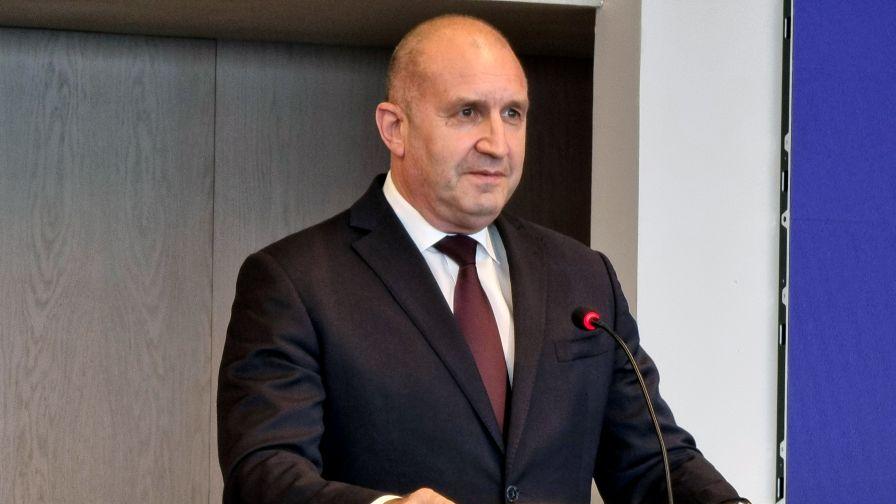 Румен Радев покани българите да посрещнат тленните останки на цар Самуил в София