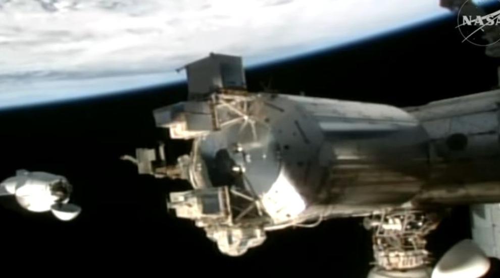 Американски космически кораб стигна до МКС за рекордно време