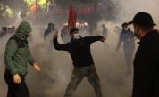 Ескалация и сълзотворен газ: Напрежение в Прищина заради промени в закона за специализираните камари