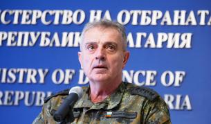 Началникът на отбраната: Атака с въздушни и морски дронове