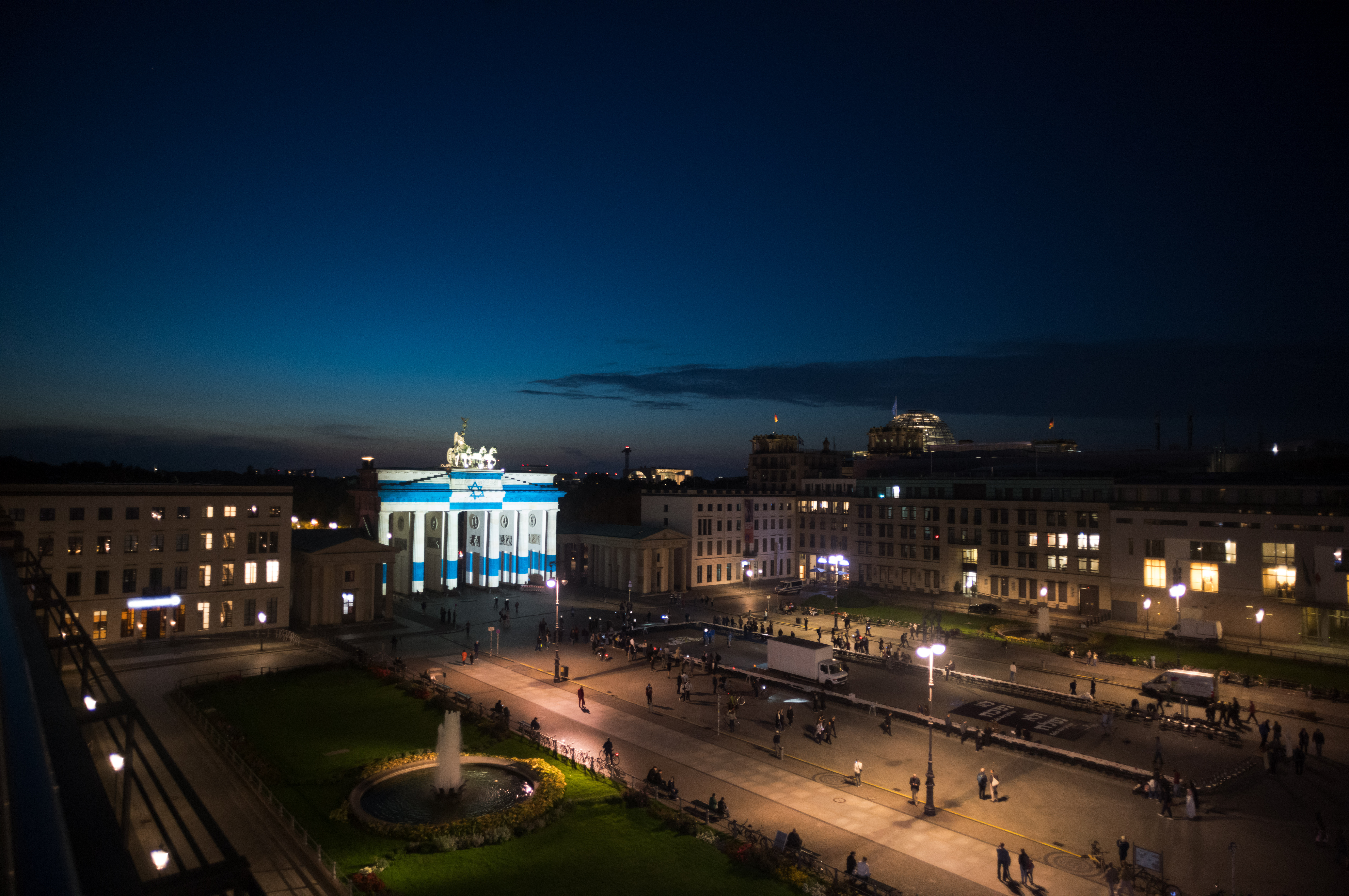 <p>Пропалестински протест и контрапротест се сблъскаха в Берлин.</p>