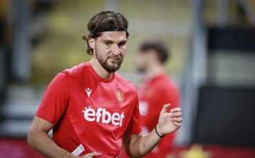 Християн Петров не игра и Хееренвеен загуби от шампиона ПСВ