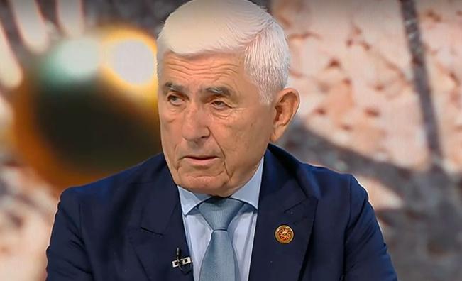 Ген. Златан Стойков: Вървим бавно към възстановяване на Студената война