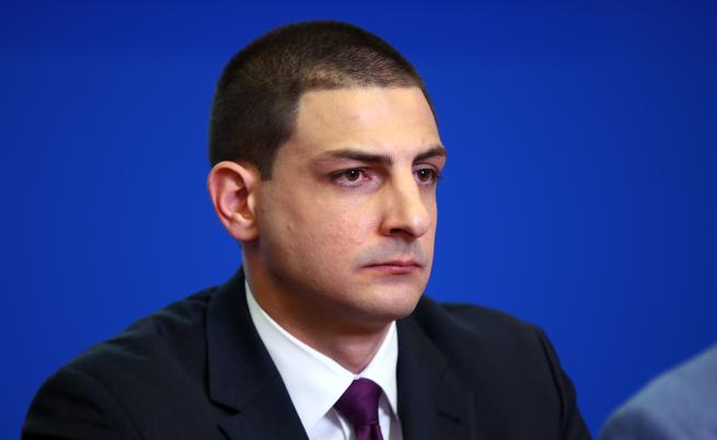 Преслав Райков: Манолова тежко катастрофира с данните за надценките