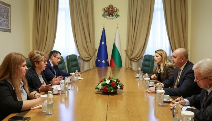 Митрофанова Радев - АТАКИТЕ С ДРОНОВЕ: Митрофанова казала на Радев, че не изключва провокация на трета страна