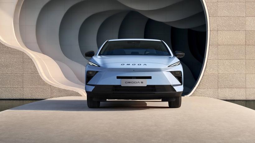 Omoda 5 Next китайски автомобили