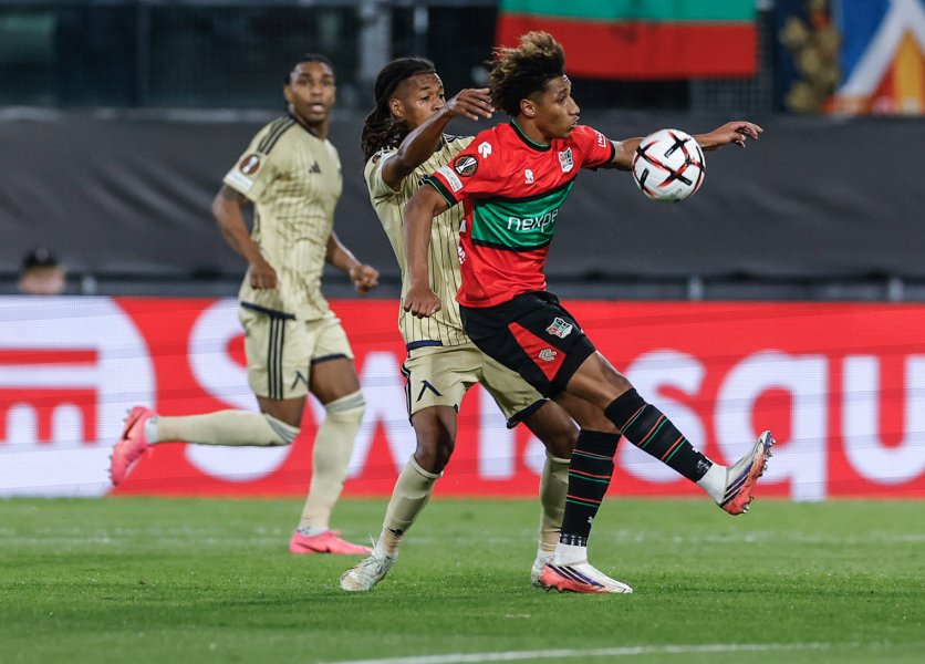 НЕК Ниймеген Левски1