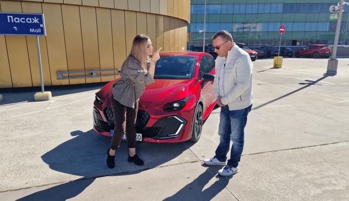  Жената каза и взехме решение! Това се случва много често дори и на автомобилния фронт. Затова тук думата е на жената, защото нейната гледна точка е коренно различна от нашата.
