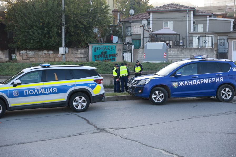 Спецакция на полицията в Софийска област, 12 души са задържани