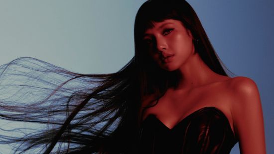 LISA С НОВ МУЗИКАЛЕН ПРОЕКТ, ВДЪХНОВЕН ОТ КИНОТ