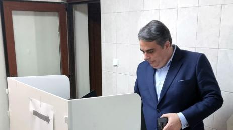 Асен Василев