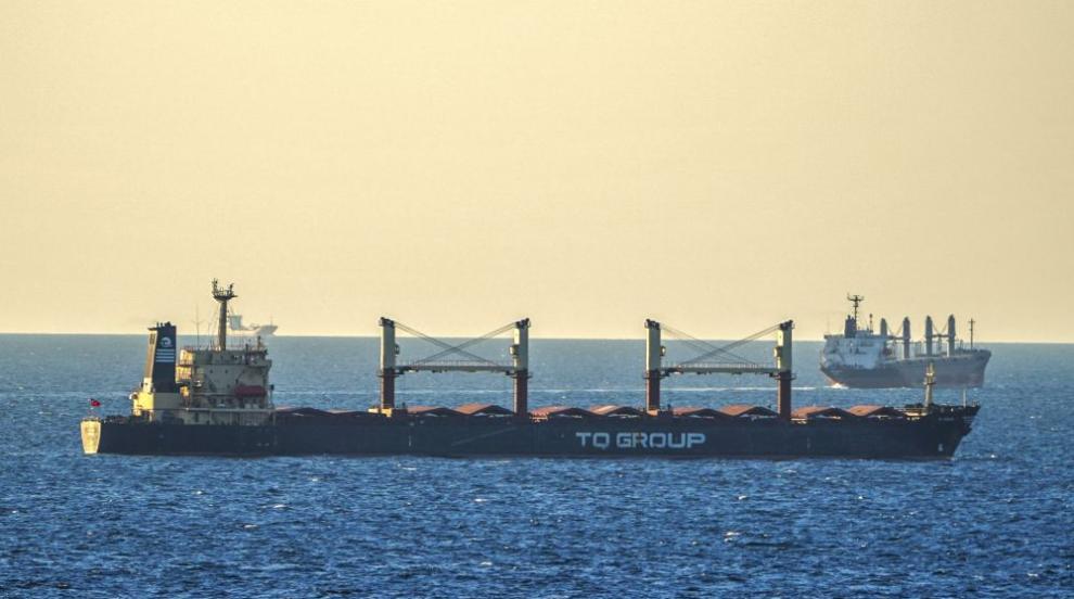 Русия е нанесла удари по товарни кораби в Черно море