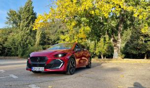 <p>Отличен 6, Renault Clio е един от най-икономичните хибриди&nbsp;(видео)</p>