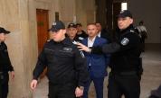 Съдът решава дали кметовете на Белица и Сунгурларе ще останат в ареста
