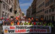 Десетки хиляди протестираха срещу Мелони в цяла Италия