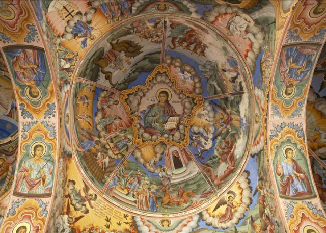 Рилски манастир - стенопис на купола на църквата