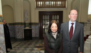 Българското царско семейство със сайт