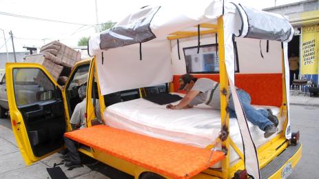 Мемемобилът