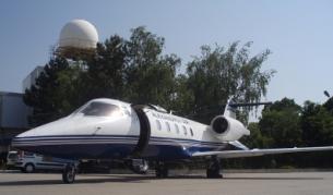 А “Александров еър” на несебърския предприемач Чавдар Александров предлага бизнес полети срещу 3 хил. евро на час