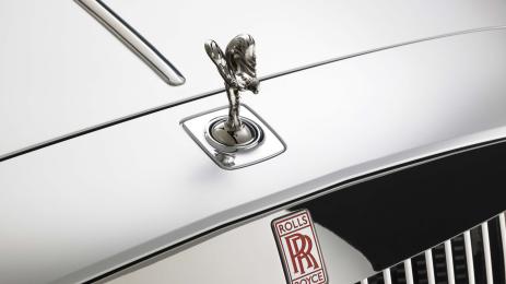 Ролс Ройс отново с призрак