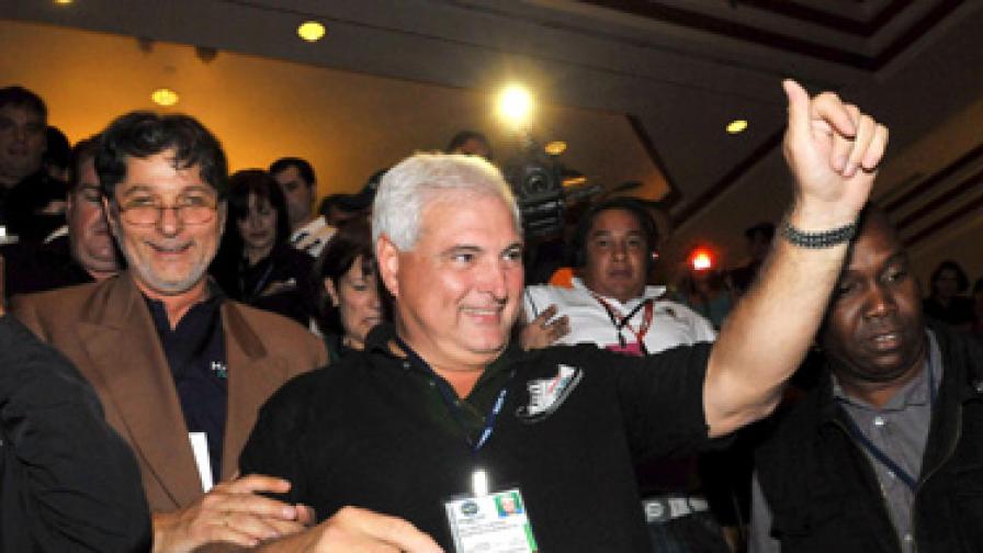 Магнат консерватор е новият президент на Панама