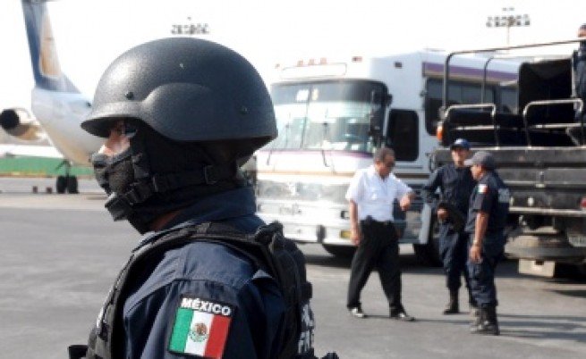 Мексико: Кметове, съдия и полицаи арестувани за корупция