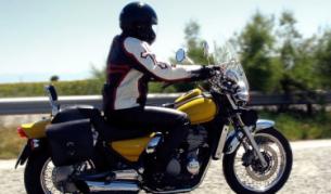 Коста Атанасов на стария си мотор Kawasaki ZL600B Eliminator