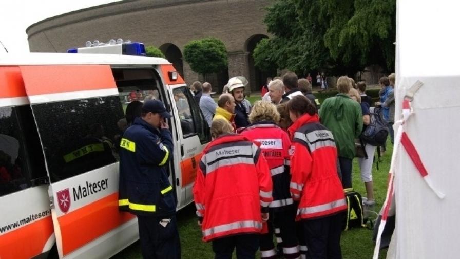 Мълния рани 13 души в Германия