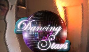 Във Великобритания предаването се казва Strictly Come Dancing, а по света е известно като Dancing With The Stars